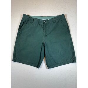 Columbia Men's Green Cargo Shorts Size 36x10